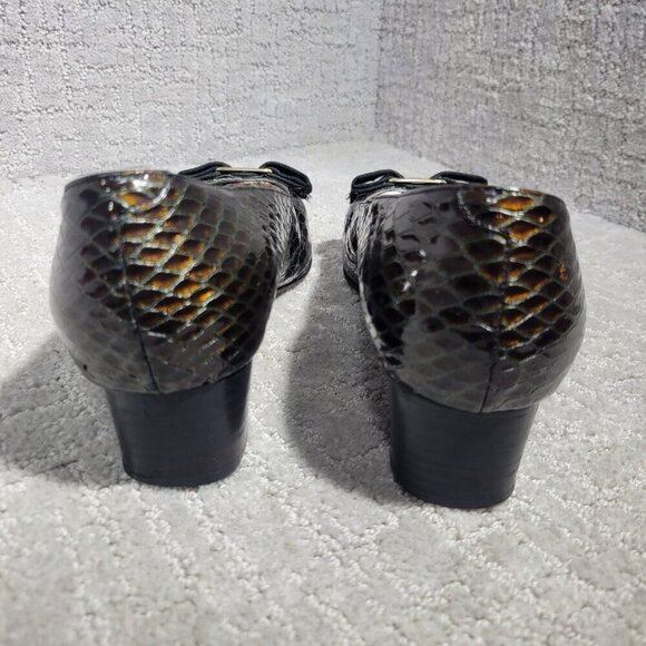 Alexandria Made in Italy Women's Size 7 US Brown Leather Animal print Pump Heels - Picture 3 of 12
